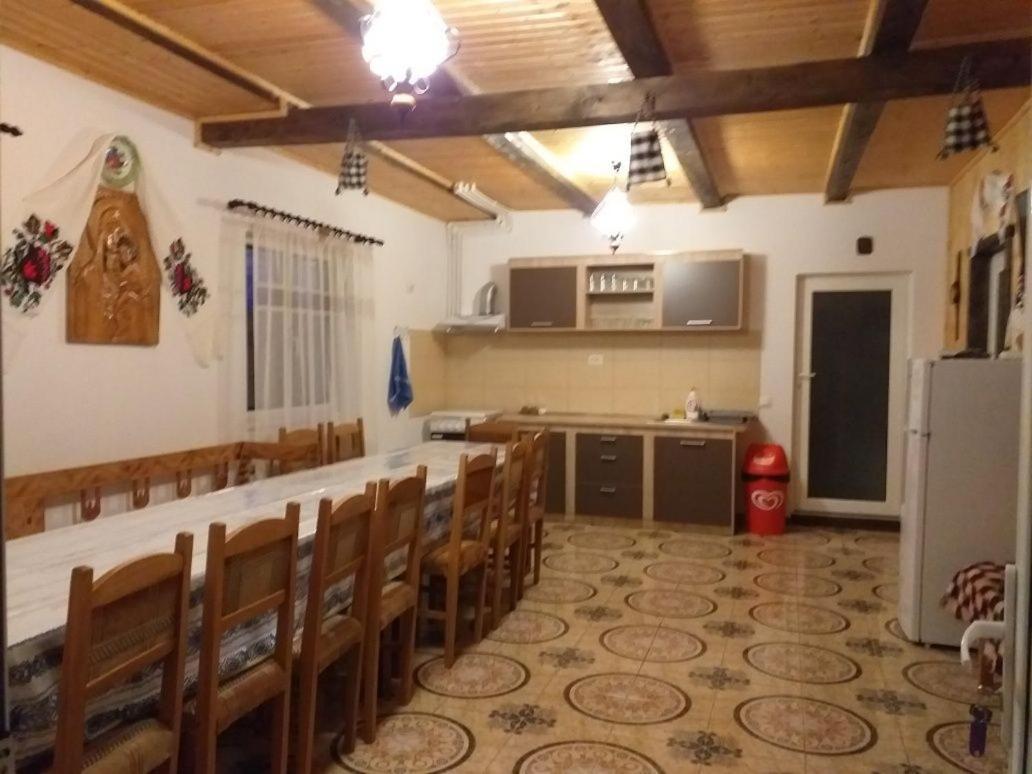 Popasul Fogadau Budeşti Exterior foto